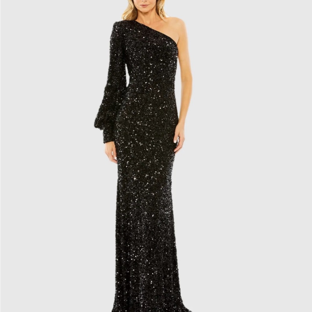 Mac Duggal Black Sequin One-Shoulder Gown